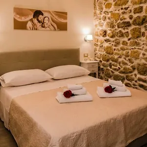 https://la-casa-di-chiara.sicilyhotelsitaly.net